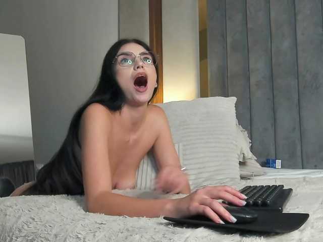 EvieBloomX