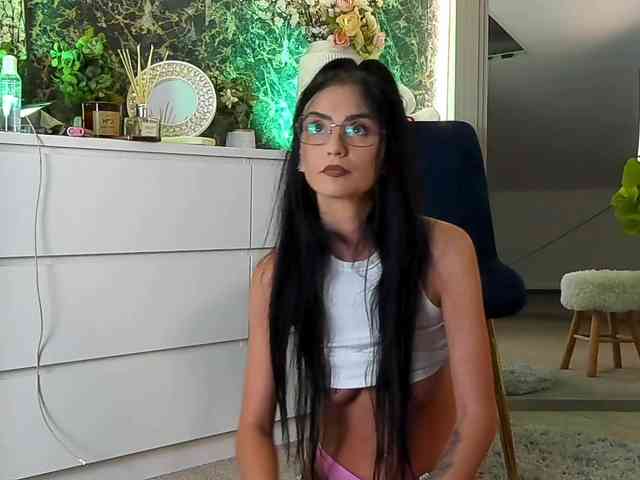 Modella: EvieBloomX