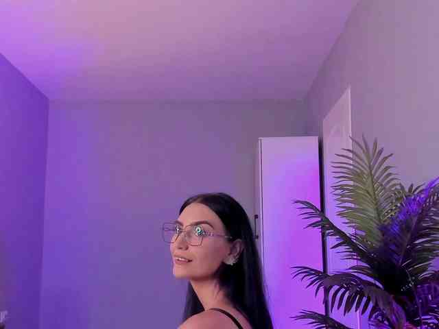 Modella: EvieBloomX