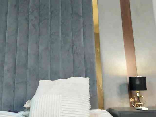 EvieBloomX webcam
