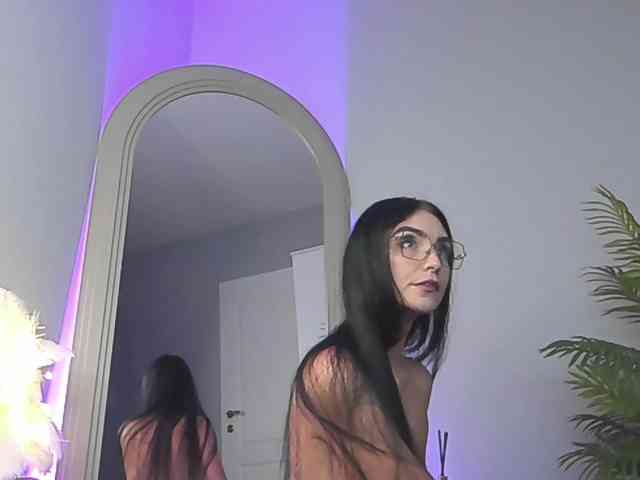 EvieBloomX webcam