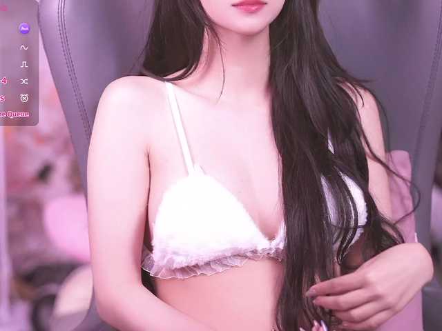 Shmilyb live cam on BongaCams