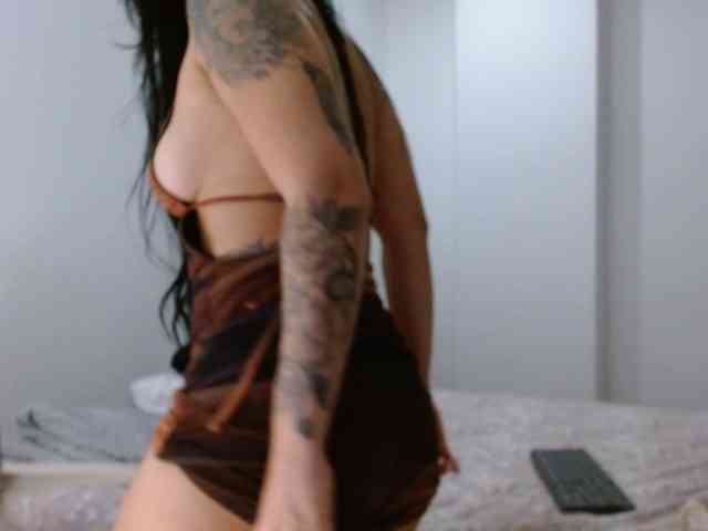 IvonnyRey7 webcam