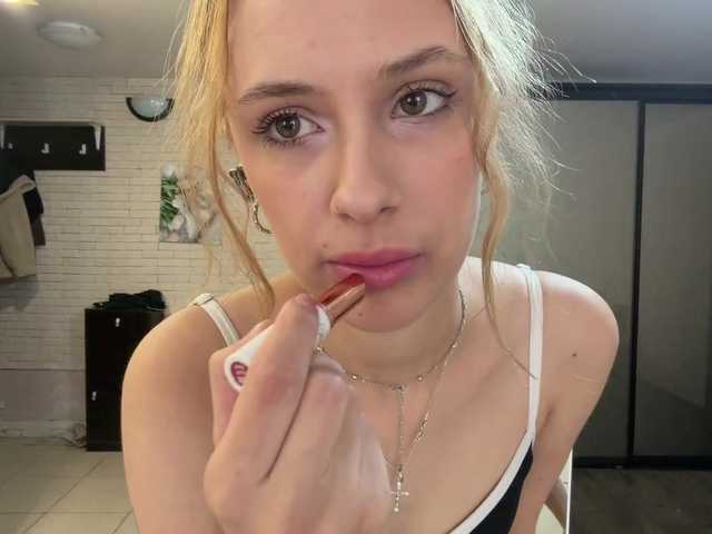 dontstretch live cam on BongaCams