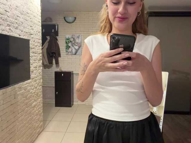 dontstretch live cam on BongaCams