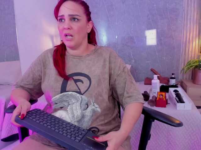 Eva-milfxxx live cam on BongaCams