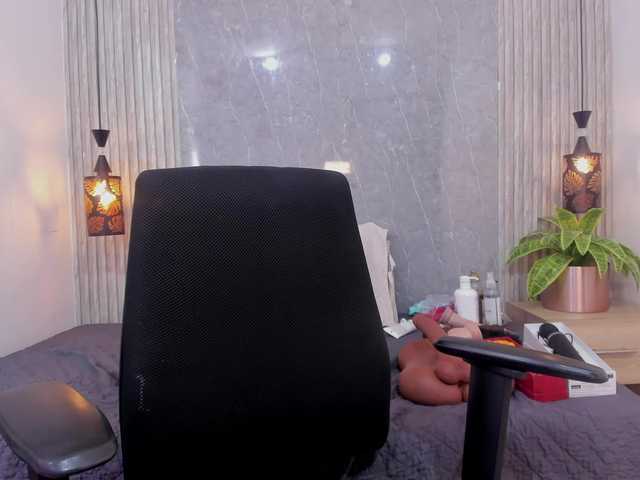 Eva-milfxxx live cam on BongaCams