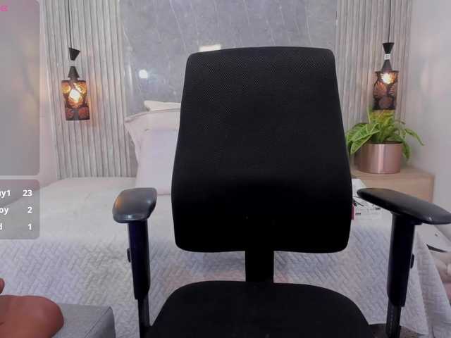 Eva-milfxxx live webcam show