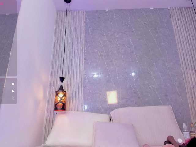 Eva-milfxxx live webcam show