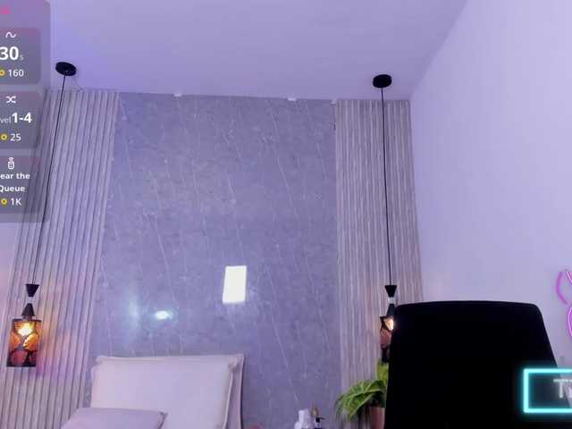Eva-milfxxx live webcam show