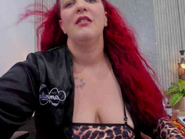 Eva-milfxxx webcam