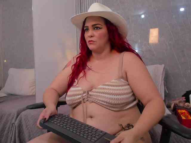 Eva-milfxxx webcam