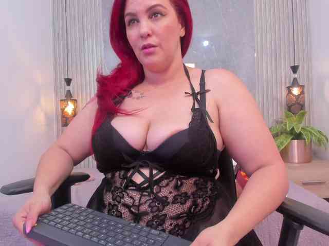 Eva-milfxxx webcam