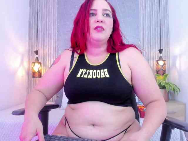 Eva-milfxxx webcam