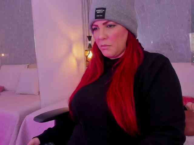 Eva-milfxxx webcam