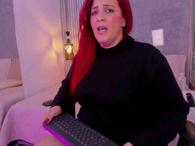 Eva-milfxxx webcam