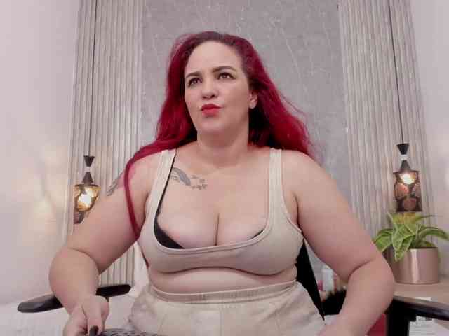 Eva-milfxxx webcam