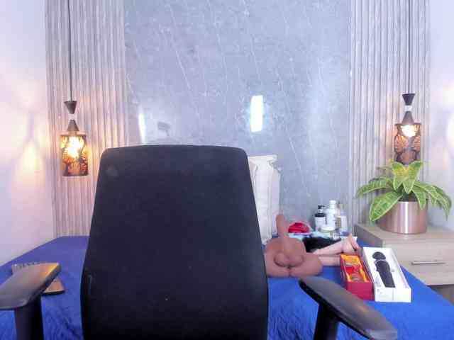 Eva-milfxxx webcam