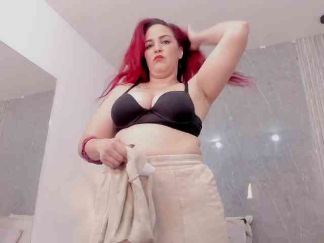 Eva-milfxxx webcam