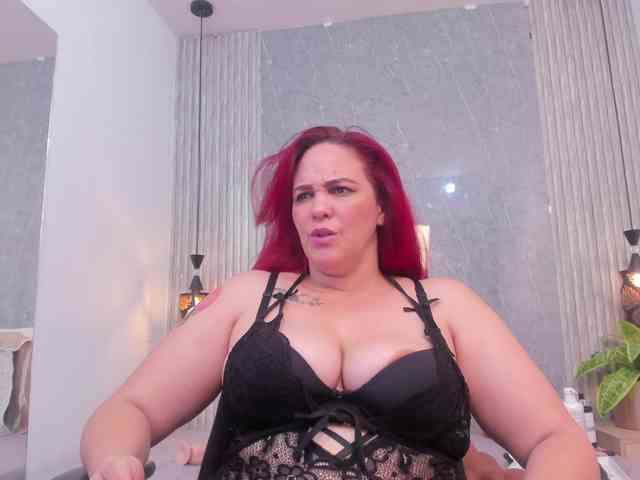 Eva-milfxxx webcam