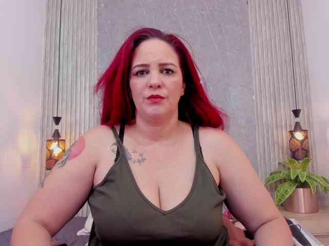 Eva-milfxxx webcam