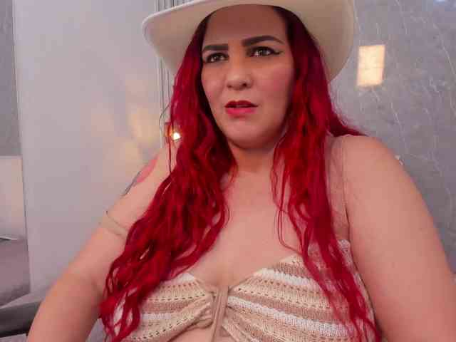 Eva-milfxxx webcam