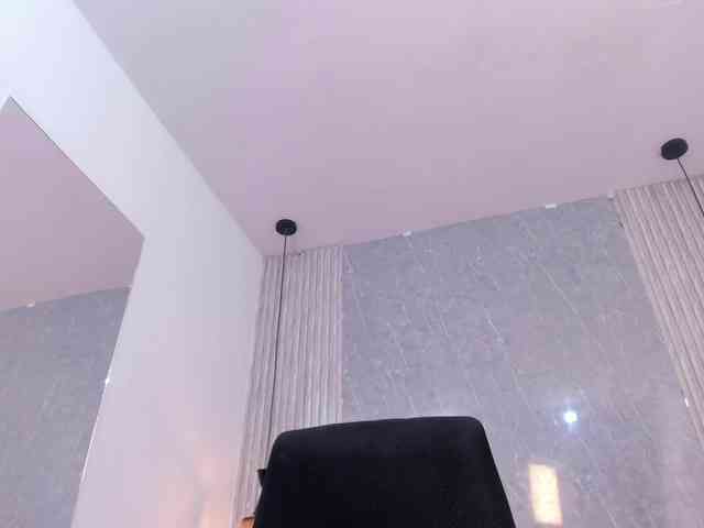 Eva-milfxxx webcam