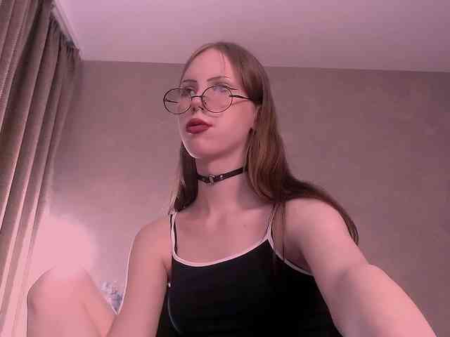 Pussywithoutpuss... Live Webcam on BongaCams