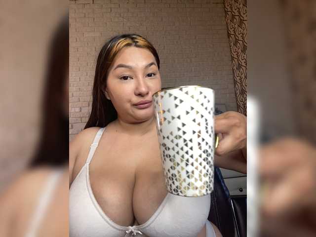 Sakura555 live cam