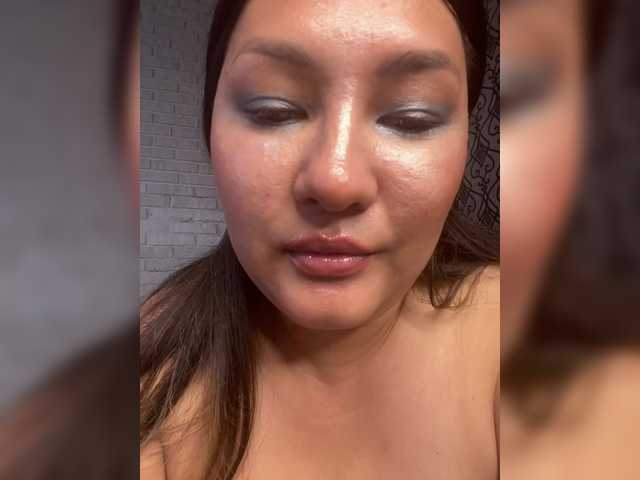 Sakura555 live cam on BongaCams