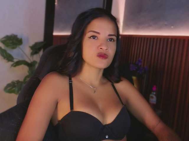 Gaviluc live cam on BongaCams