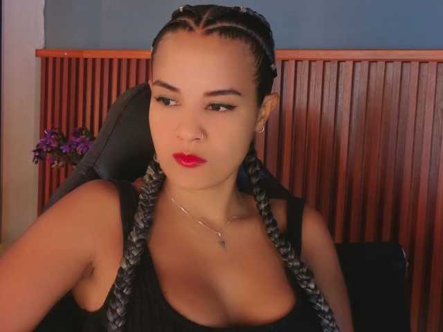 Gaviluc live cam on BongaCams
