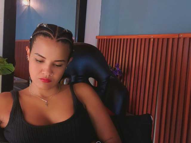 Gaviluc live cam on BongaCams