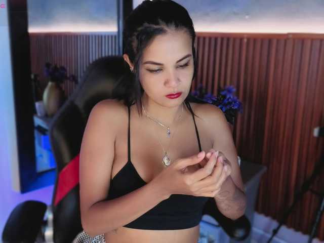 Gaviluc live cam on BongaCams