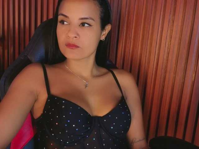 Gaviluc live cam on BongaCams