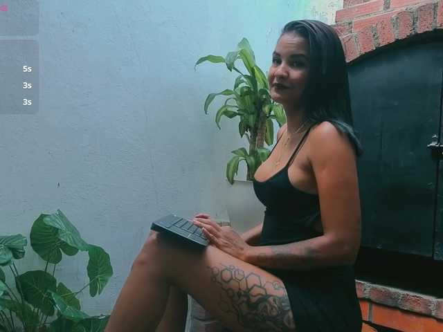 Gaviluc live webcam show