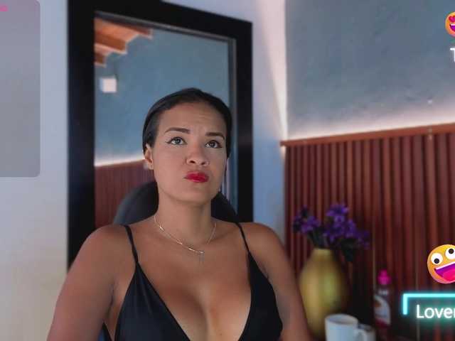 Gaviluc live cam on BongaCams