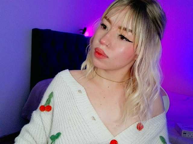CyberMich live cam on BongaCams