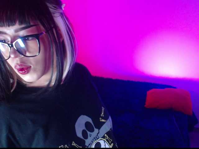 CyberMich live cam on BongaCams