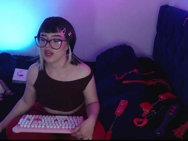 CyberMich live webcam show