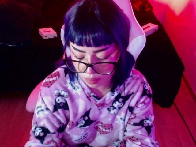 CyberMich live cam on BongaCams