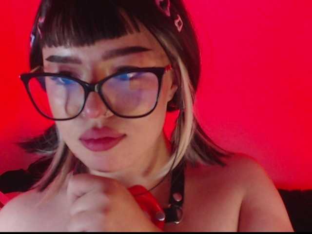 CyberMich live webcam show