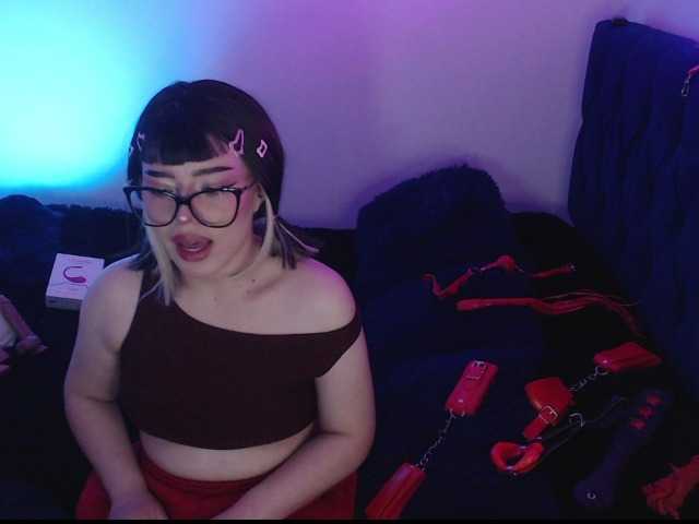 CyberMich live webcam show