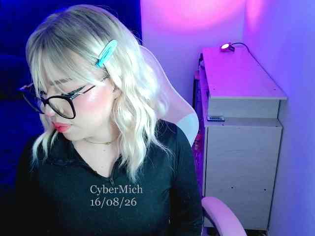 CyberYukii webcam