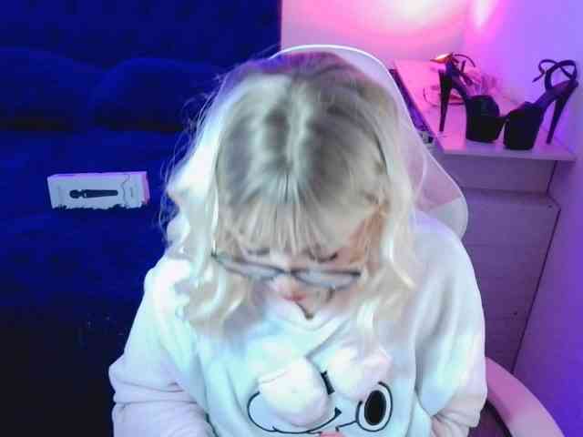 CyberYukii webcam