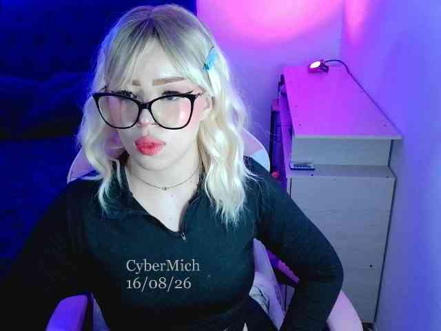 CyberYukii webcam