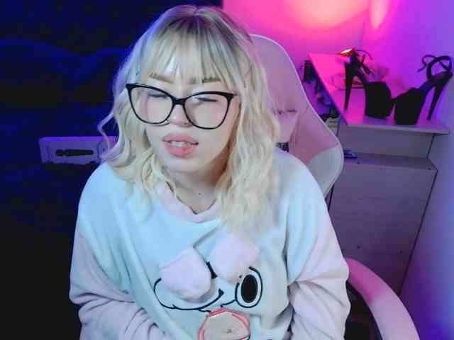 CyberYukii webcam