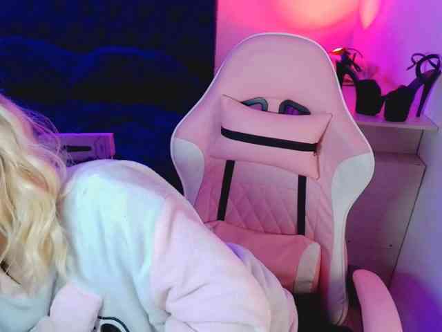 CyberYukii webcam