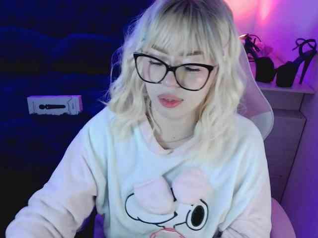 CyberYukii webcam