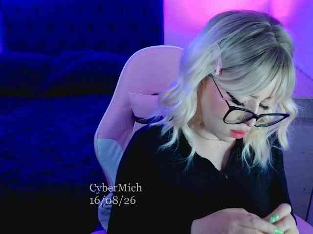 CyberYukii webcam